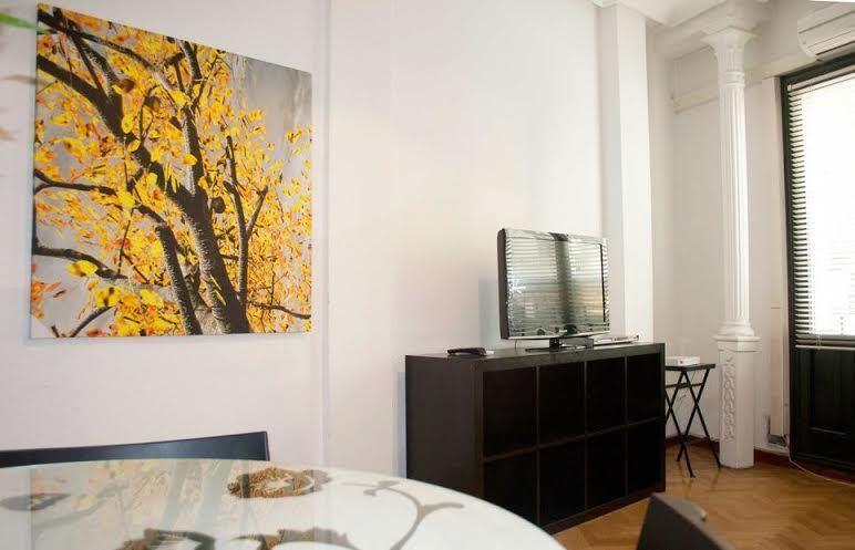 Gran Via Sol Apartamentos Madrid Kamer foto